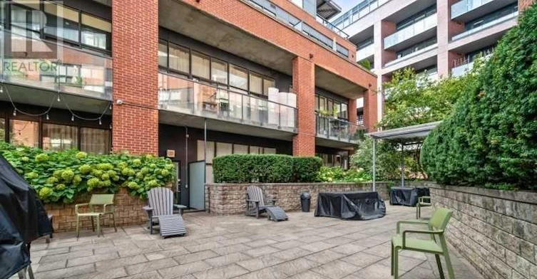 405-363 Sorauren Avenue, Toronto, ON, M6R 3C2 - 22