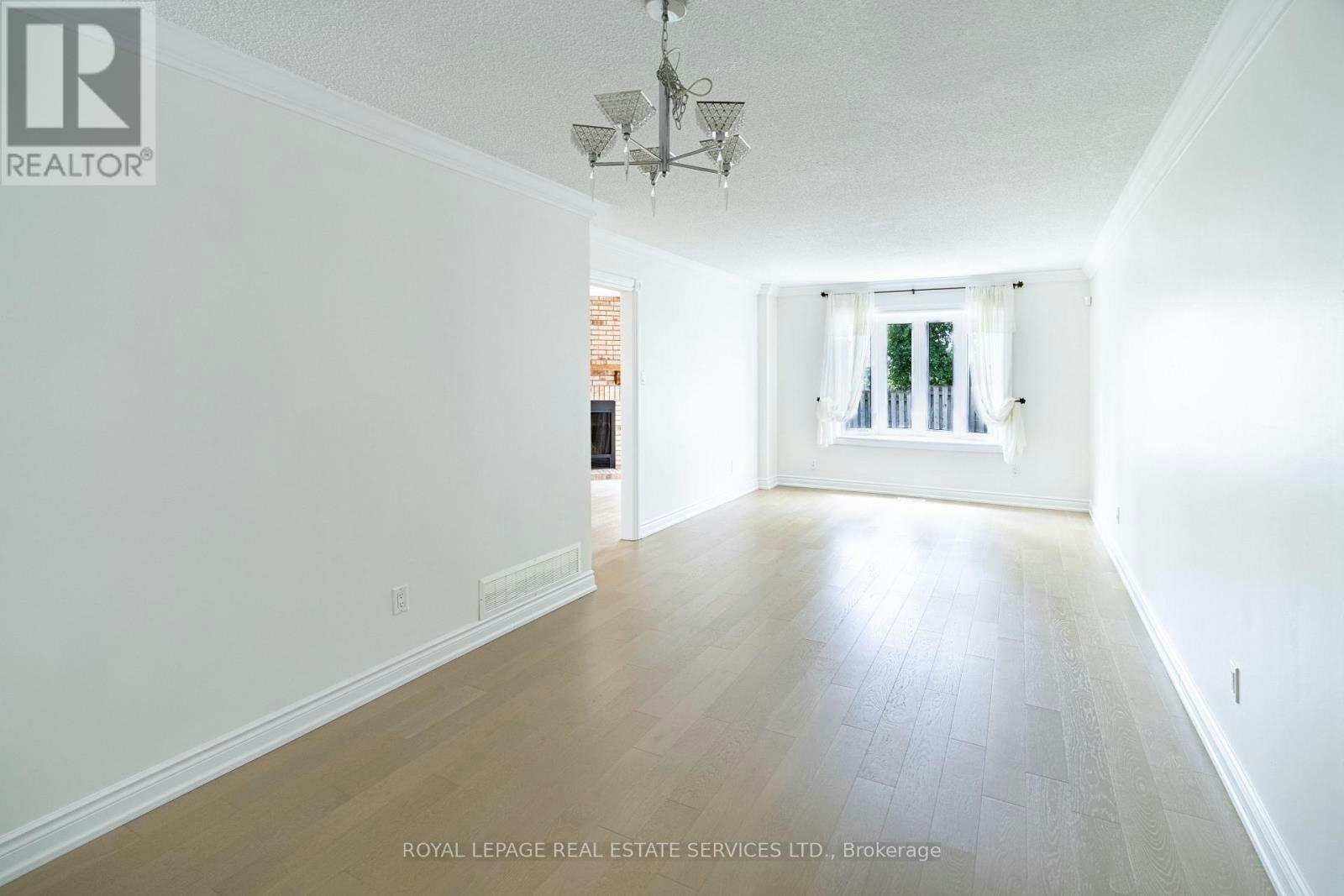 3301 Cambourne Crescent, Mississauga, ON, L5N 5P7 - 7