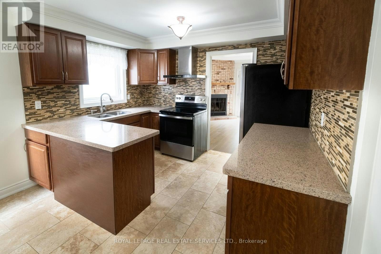 3301 Cambourne Crescent, Mississauga, ON, L5N 5P7 - 11