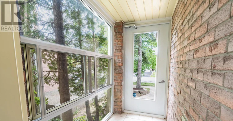 3301 Cambourne Crescent, Mississauga, ON, L5N 5P7 - 4