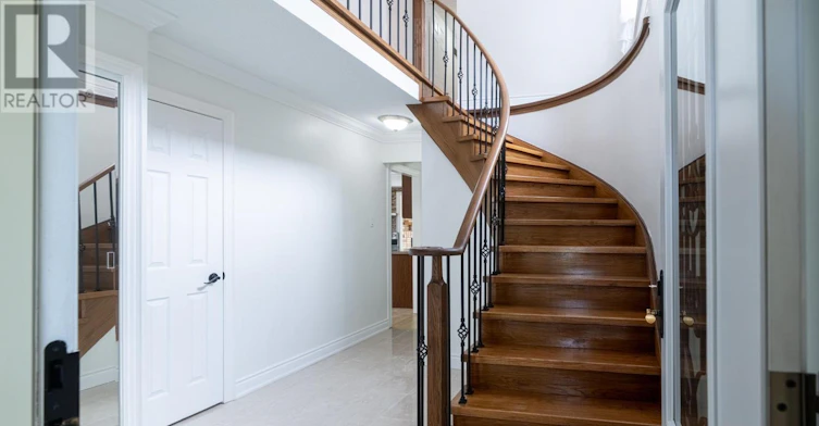 3301 Cambourne Crescent, Mississauga, ON, L5N 5P7 - 6