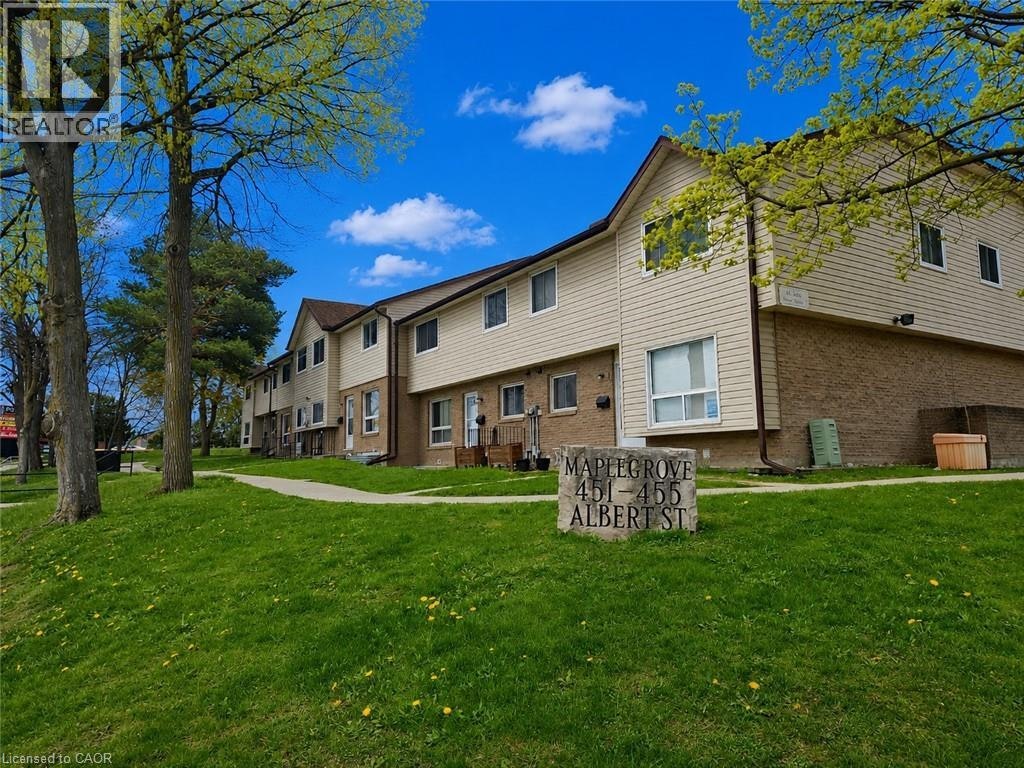 6-451 Albert Street, Waterloo, ON, N2L 5A7