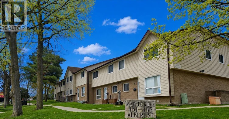 6-451 Albert Street, Waterloo, ON, N2L 5A7