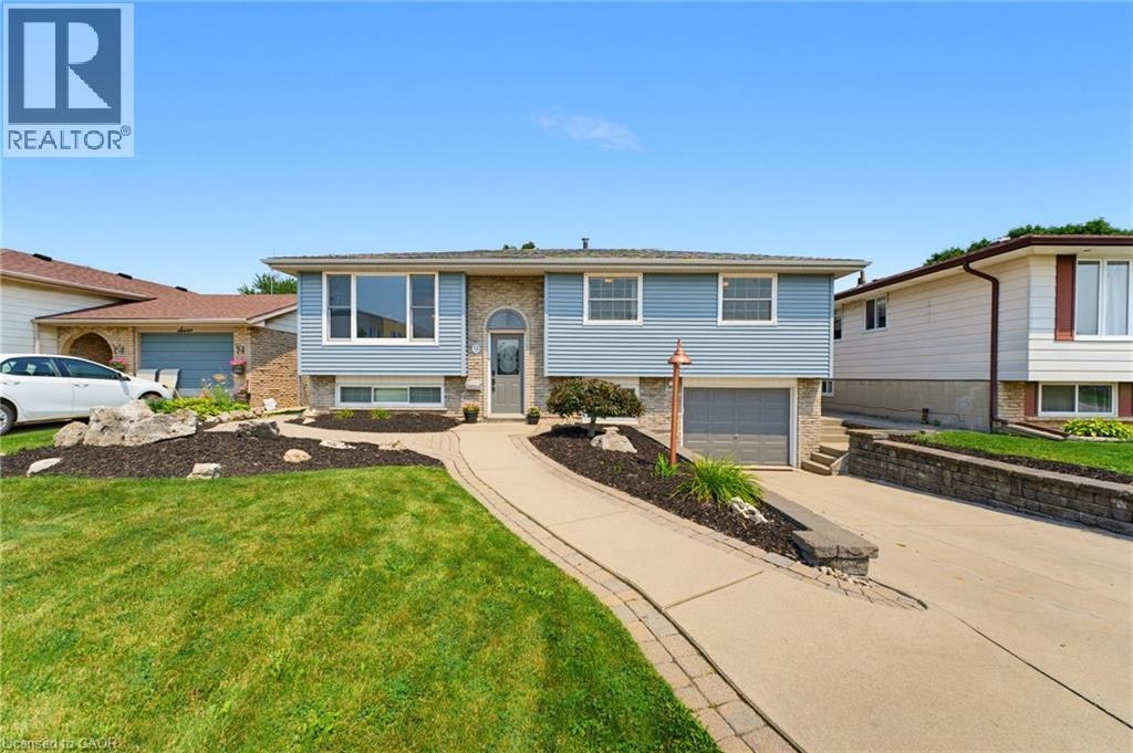 9 Carpenter Avenue, Hamilton, ON, L8E 2V2