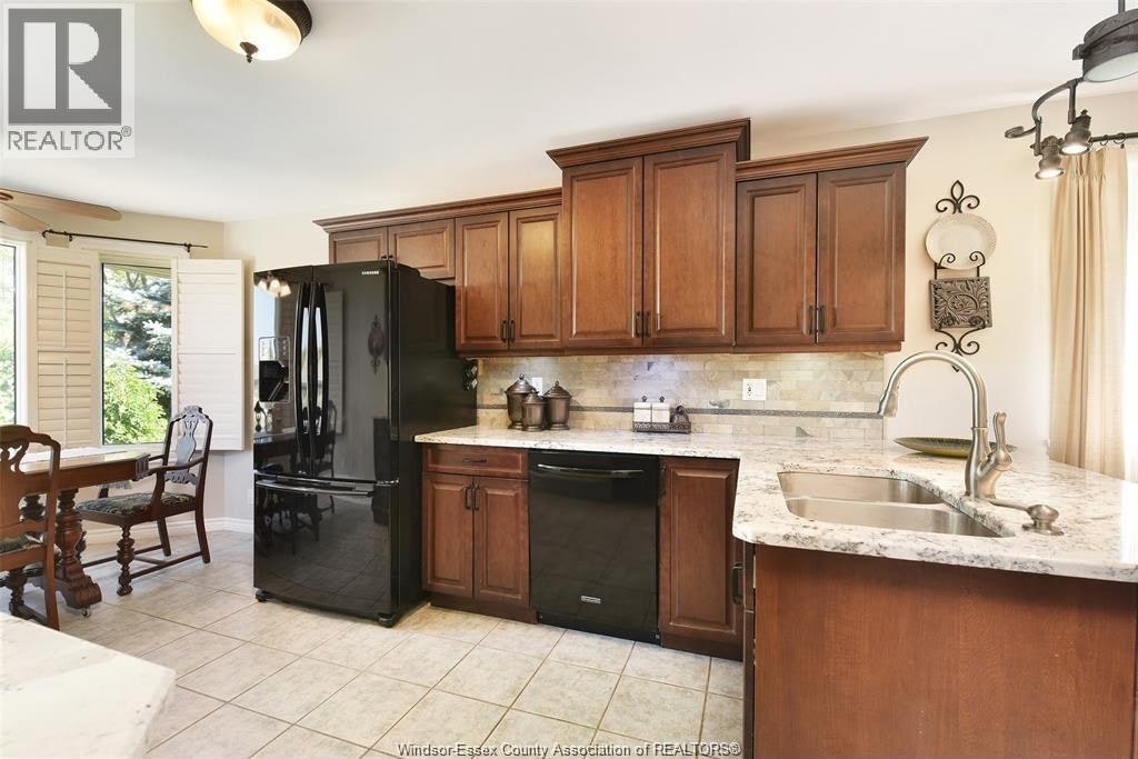 2327 Norcrest, Windsor, ON, N8P 1V3 - 9
