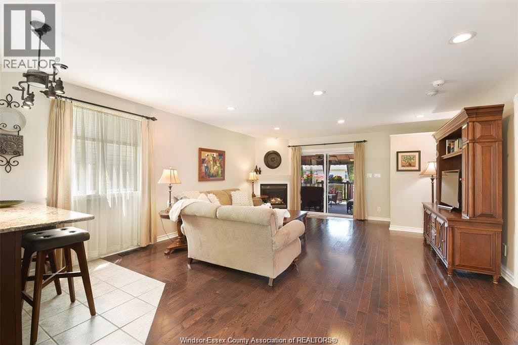 2327 Norcrest, Windsor, ON, N8P 1V3 - 4