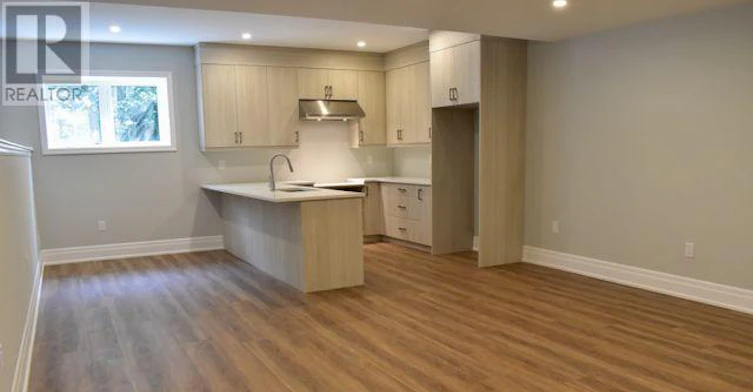 BASEMENT-47 East Street, Cambridge, ON, N1R 4P2
