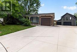 23 Goodman Drive, London, ON, N5Z 4G9