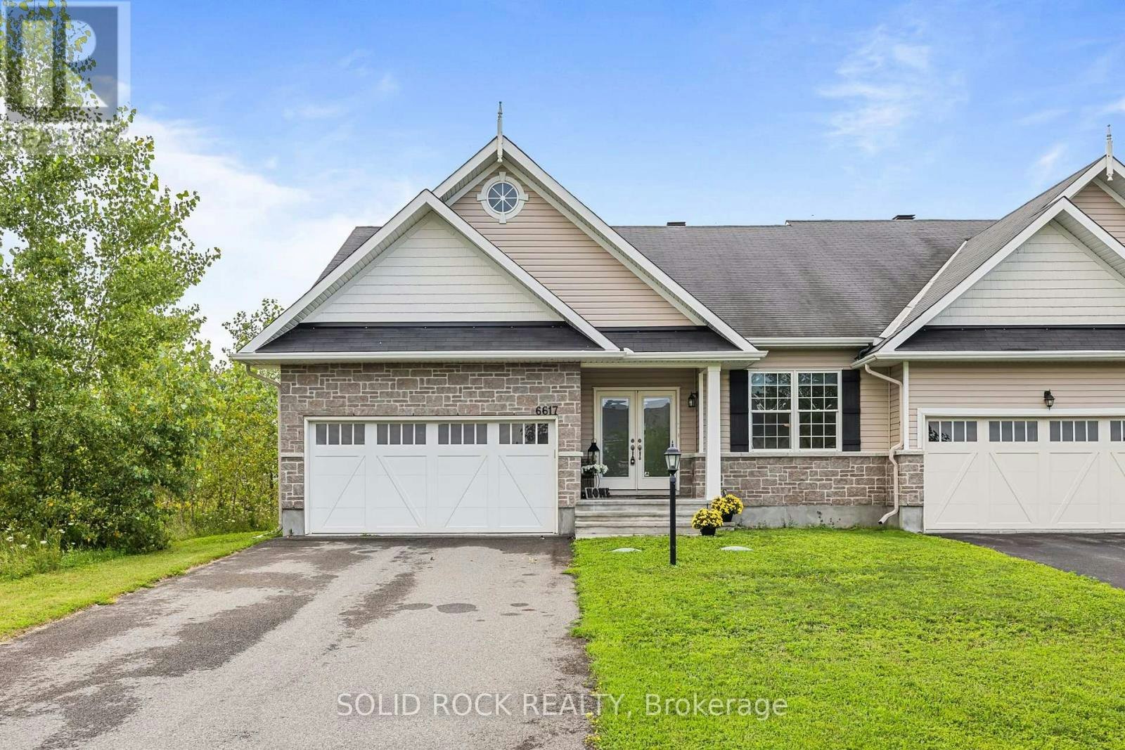 6617 Calwood Avenue E, Ottawa, ON, K4P 1H1