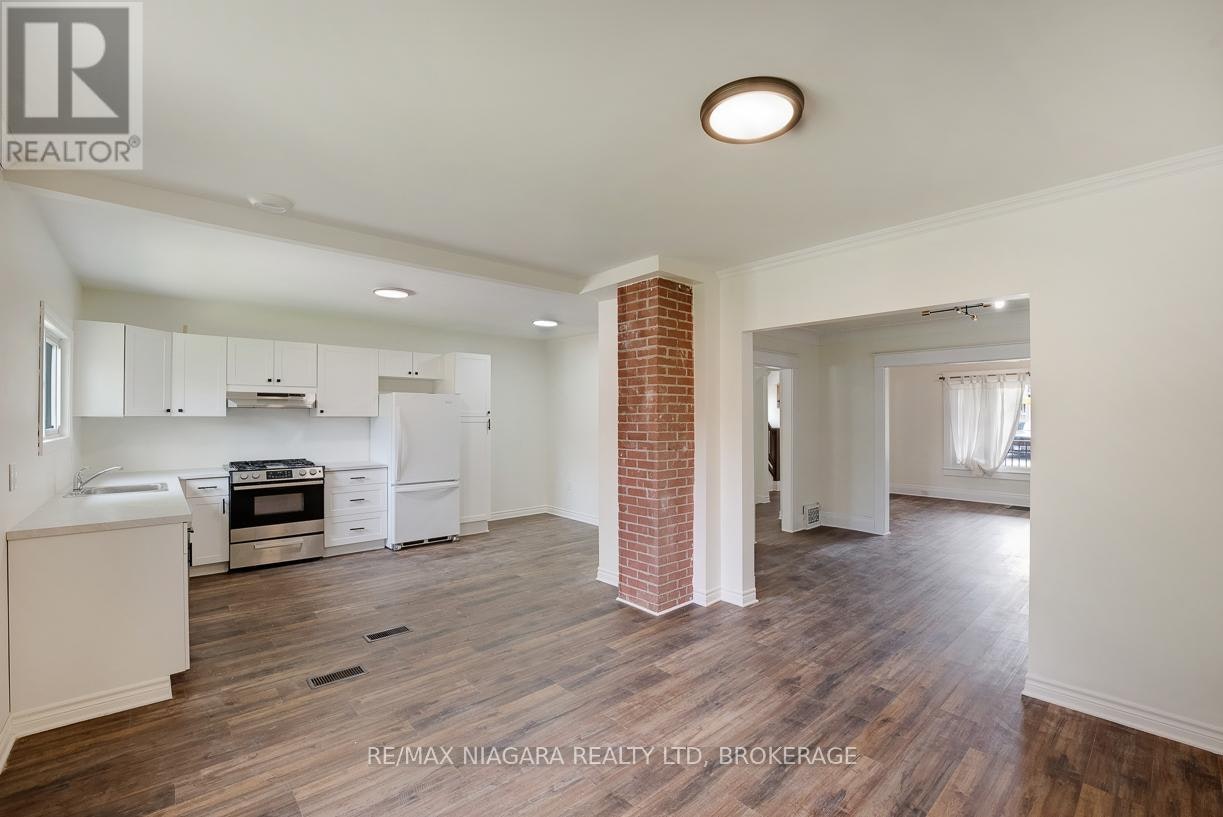 20 Randolph Street, Welland, ON, L3B 4C2 - 12