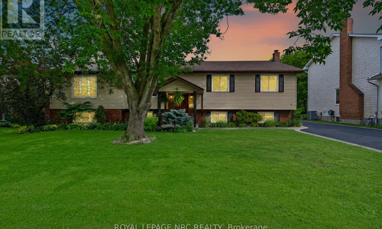 15 Park Road S