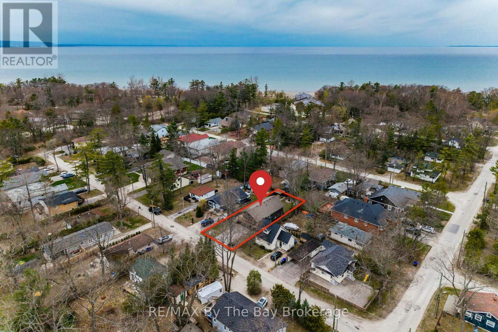 12 5th Lane, Wasaga Beach, ON, L9Z 2E9