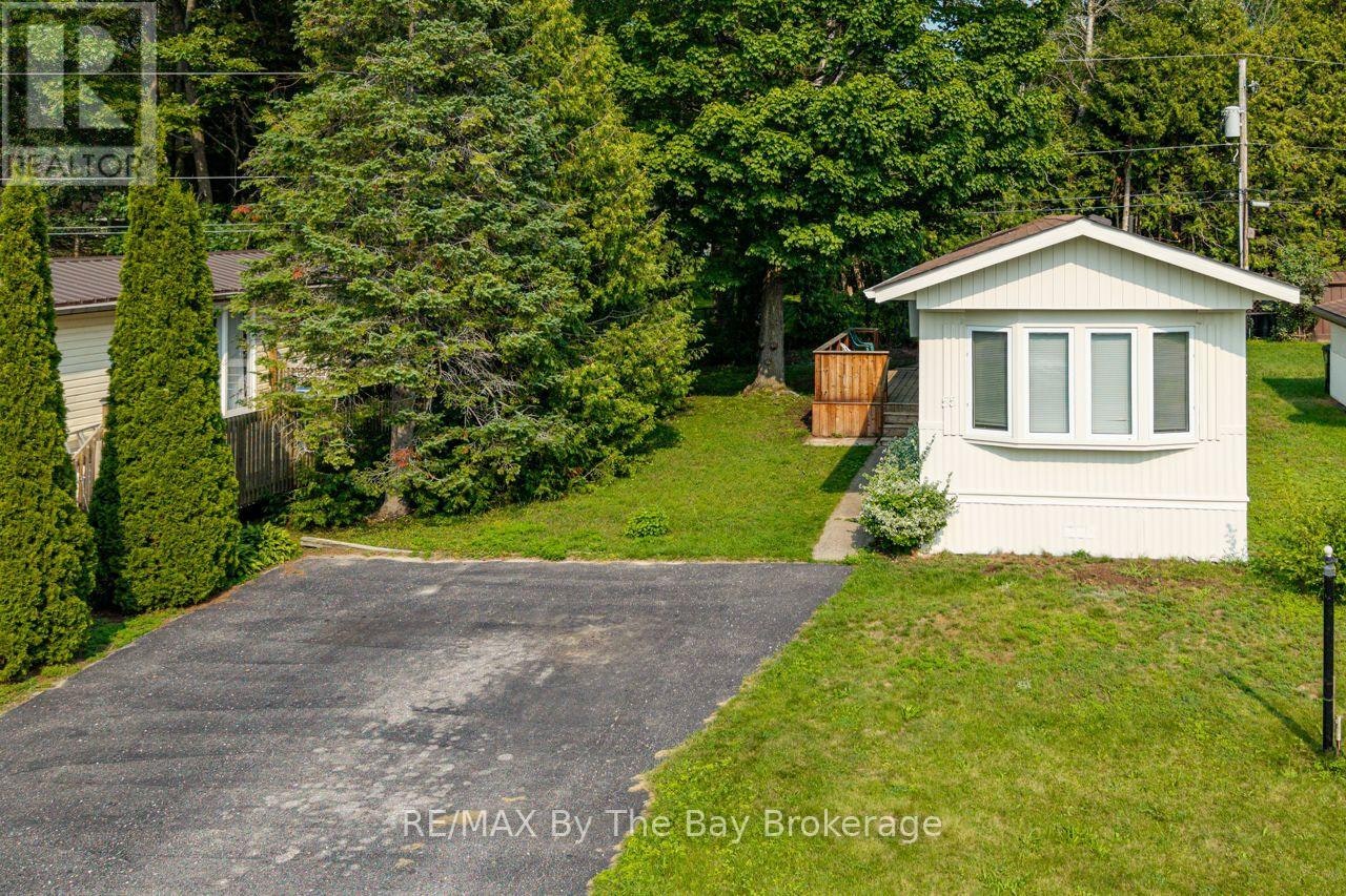 55 Georgian Glen Drive, Wasaga Beach, ON, L9Z 1K7