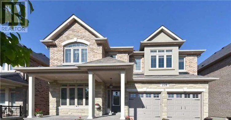 228 Coon's Road E, Richmond Hill, ON, L4E 2W8