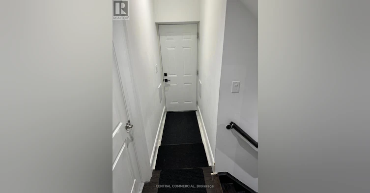 228 Coon's Road E, Richmond Hill, ON, L4E 2W8 - 2