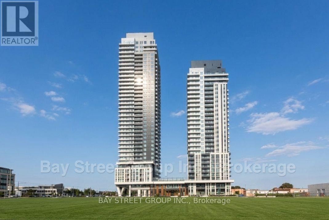 707-5 Meadowdale Road, Vaughan, ON, L4K 0C7
