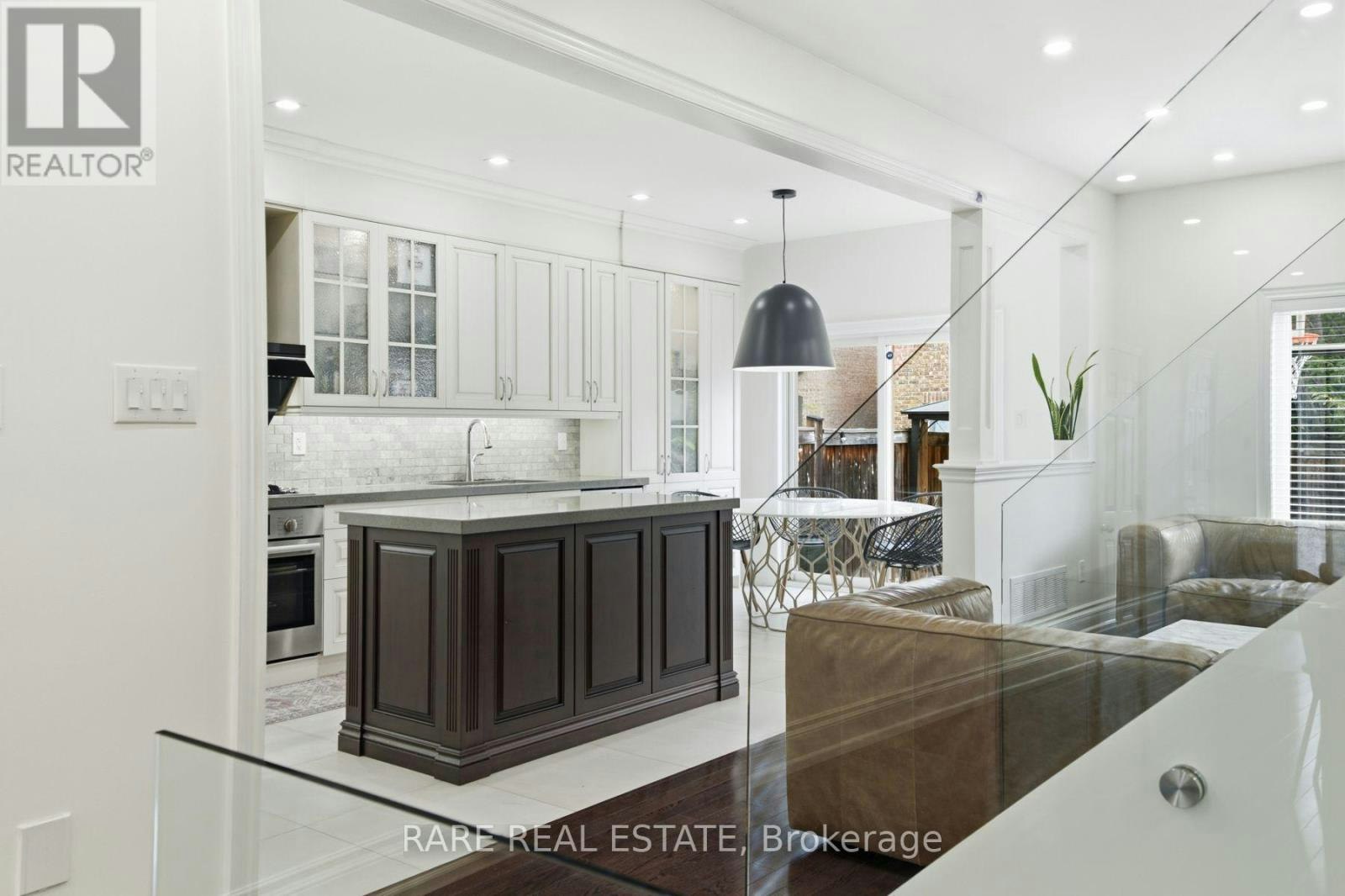 291 Ilan Ramon Boulevard, Vaughan, ON, L6A 0W4 - 4