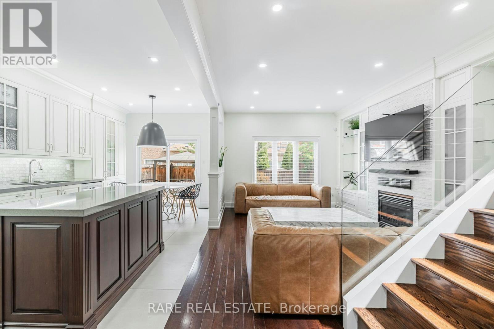 291 Ilan Ramon Boulevard, Vaughan, ON, L6A 0W4 - 3