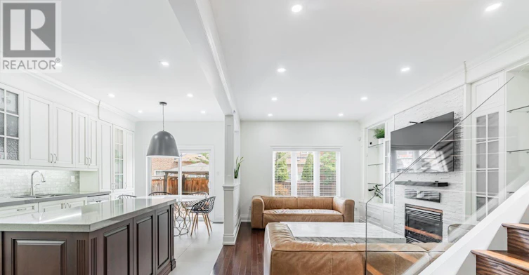 291 Ilan Ramon Boulevard, Vaughan, ON, L6A 0W4 - 3
