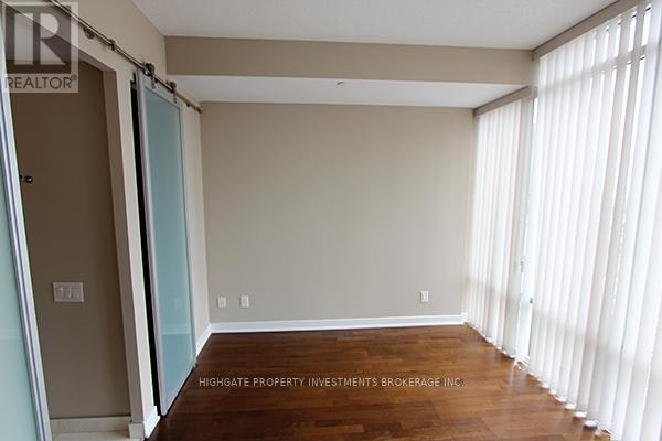 1007-90 Park Lawn Road, Toronto, ON, M8Y 0B6 - 7