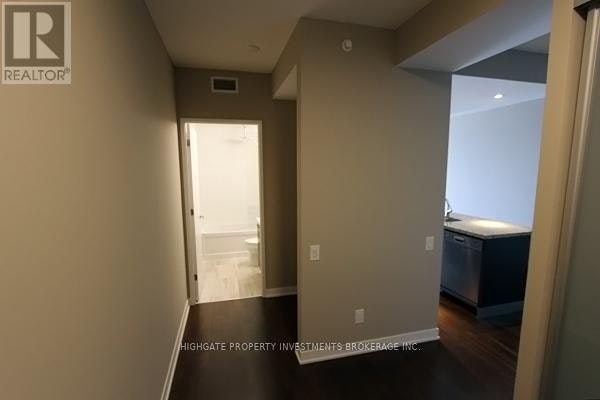 1007-90 Park Lawn Road, Toronto, ON, M8Y 0B6 - 3