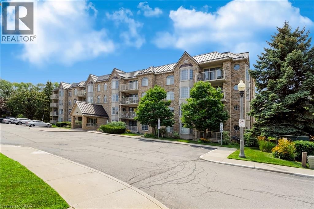 B205-216 Plains Road W, Burlington, ON, L7T 4K8