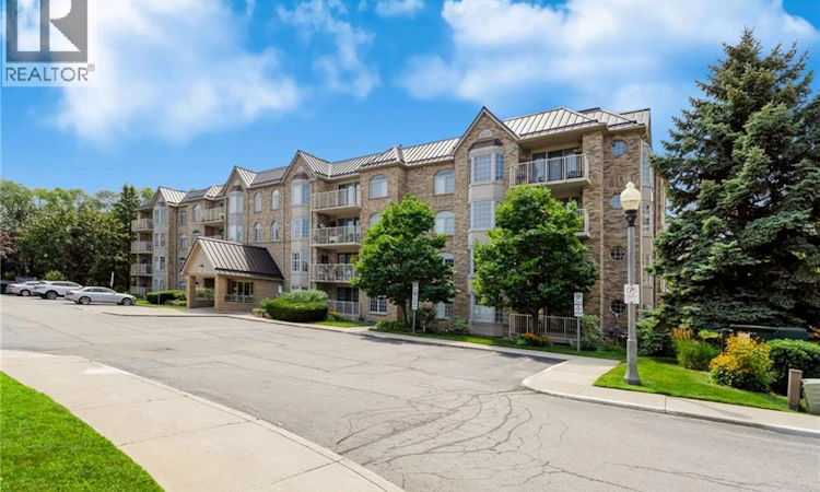 B205-216 Plains Road W