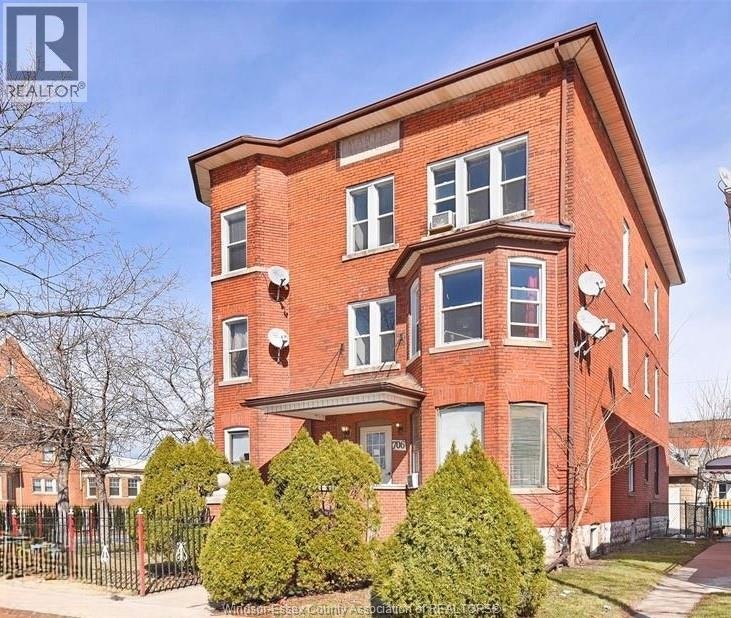 1-706 Marentette Avenue, Windsor, ON, N9A 1Z6 - 2