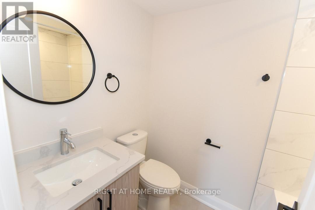 8-35 Monk Street, Ottawa, ON, K1S 3Y7 - 12