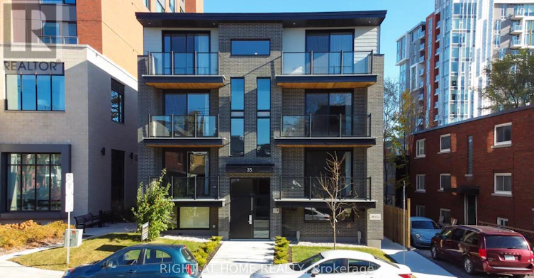 8-35 Monk Street, Ottawa, ON, K1S 3Y7