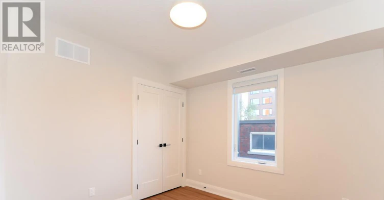 8-35 Monk Street, Ottawa, ON, K1S 3Y7 - 8