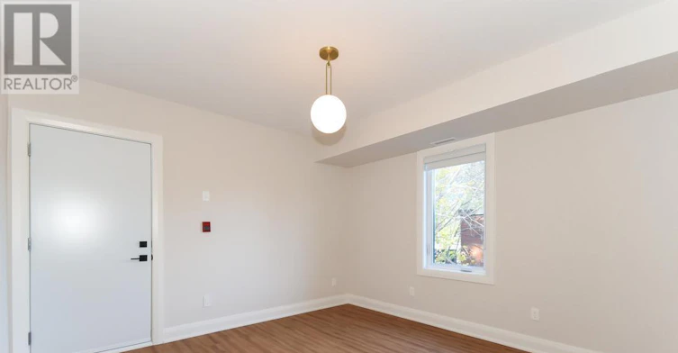 8-35 Monk Street, Ottawa, ON, K1S 3Y7 - 10