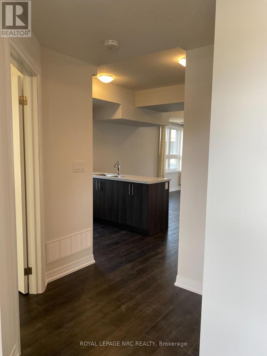 92-6705 Cropp Street, Niagara Falls, ON, L2E 0C1 - 2