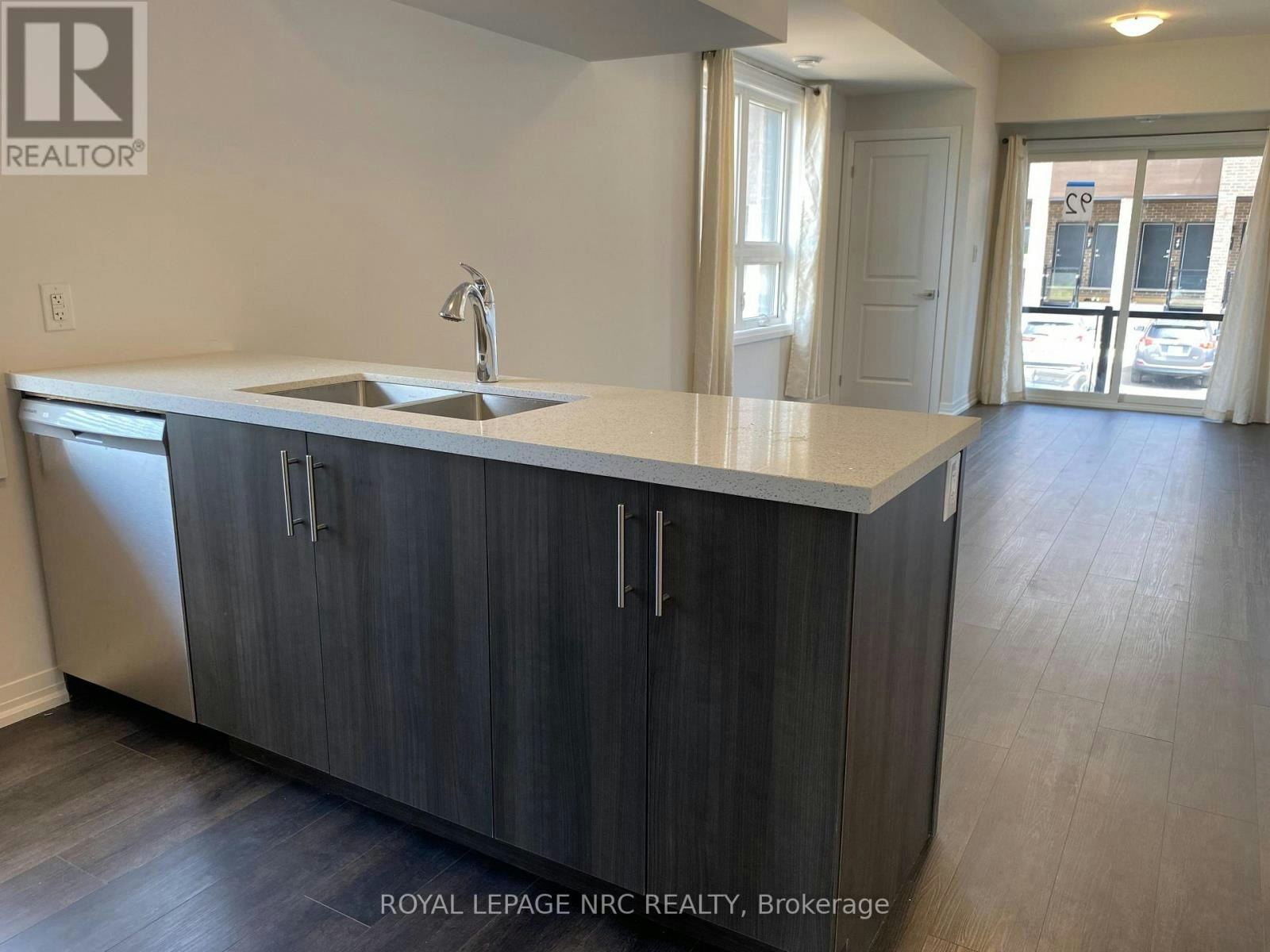 92-6705 Cropp Street, Niagara Falls, ON, L2E 0C1 - 4