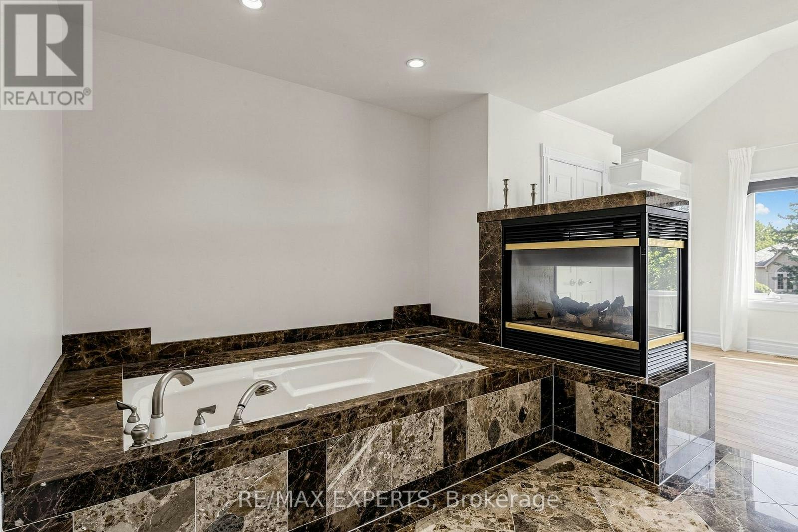 64 Humberwood Gate, Vaughan, ON, L4L 9E2 - 32