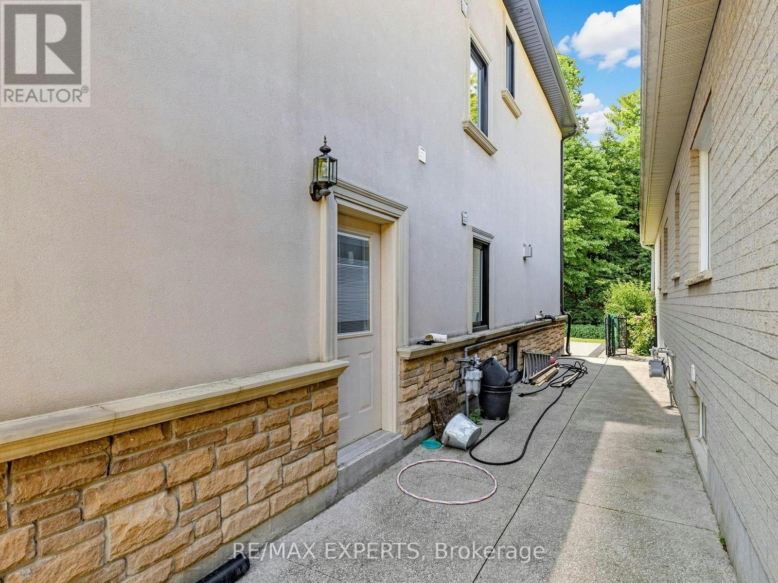 64 Humberwood Gate, Vaughan, ON, L4L 9E2 - 46