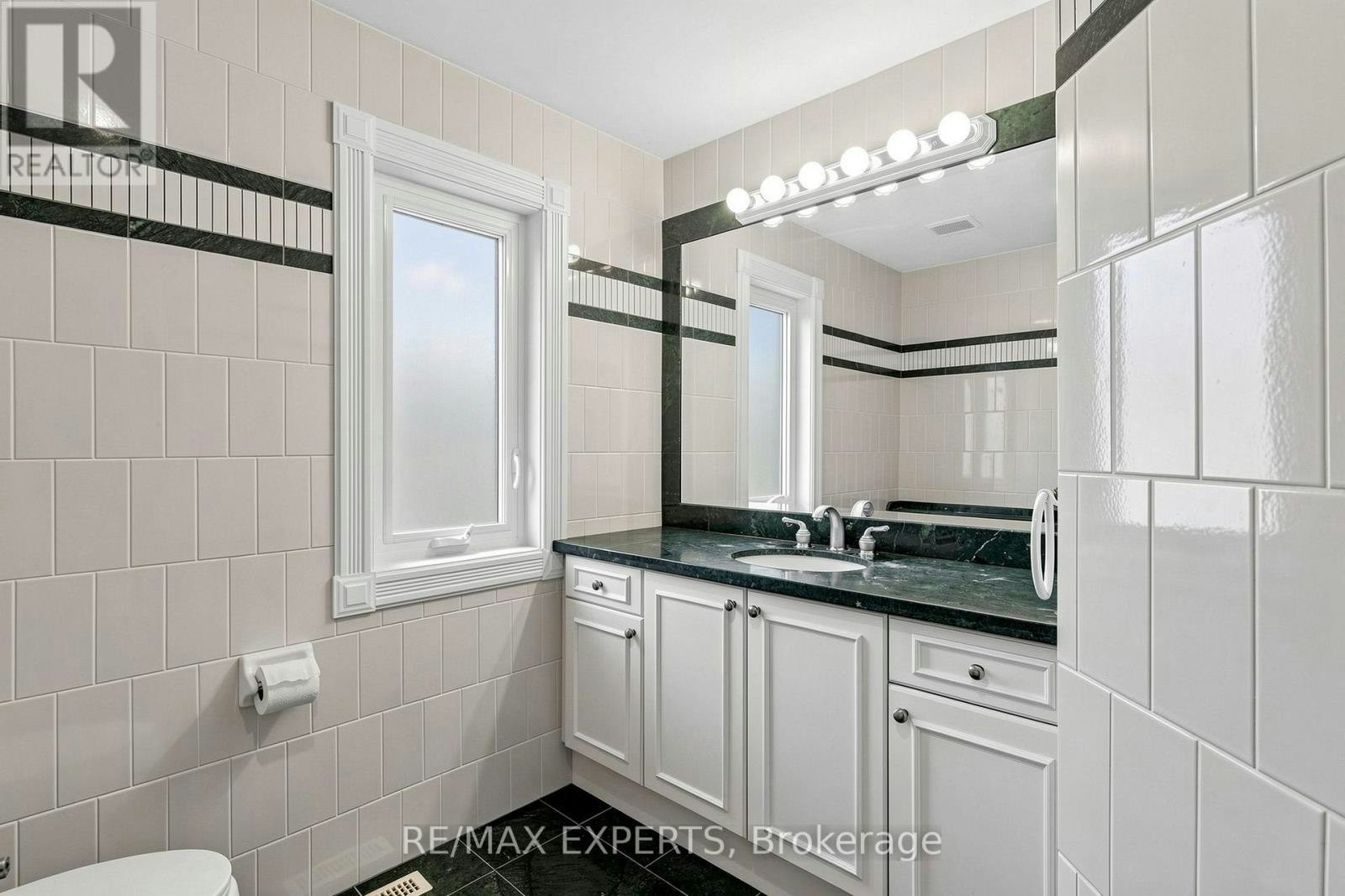 64 Humberwood Gate, Vaughan, ON, L4L 9E2 - 39