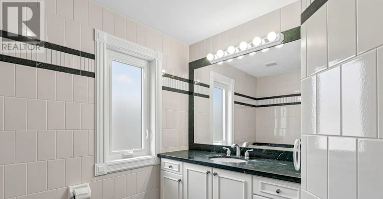 64 Humberwood Gate, Vaughan, ON, L4L 9E2 - 39
