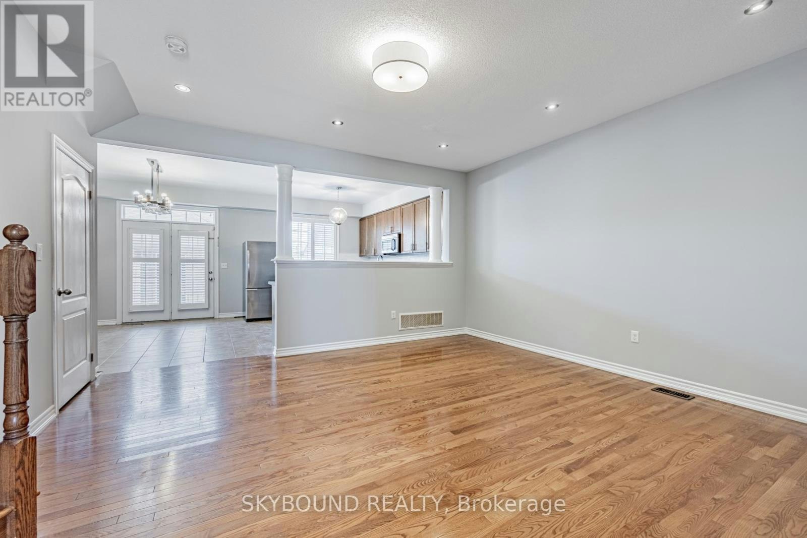 3-651 Farmstead Drive, Milton, ON, L9T 7W2 - 6