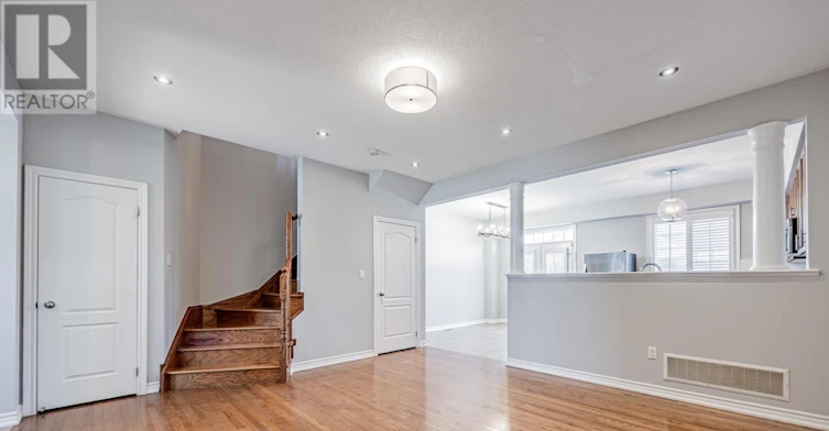 3-651 Farmstead Drive, Milton, ON, L9T 7W2 - 5