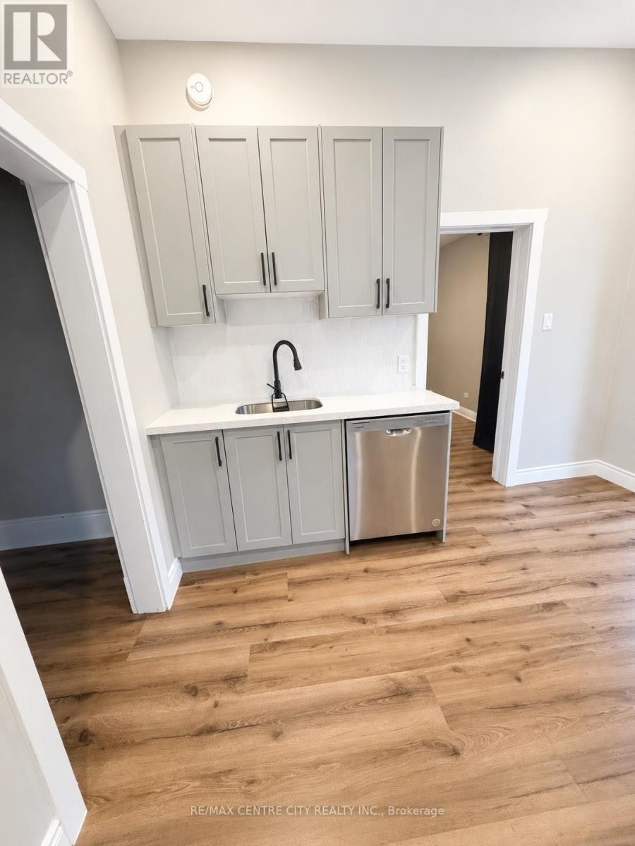 4-81 Curtis Street, St. Thomas, ON, N5P 1H9 - 6