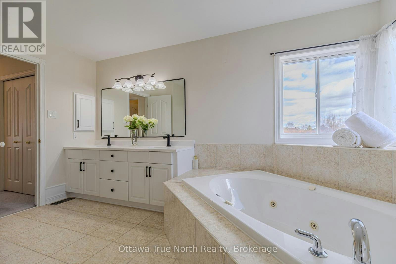 19 Black Tern Crescent, Ottawa, ON, K2M 2Z4 - 34