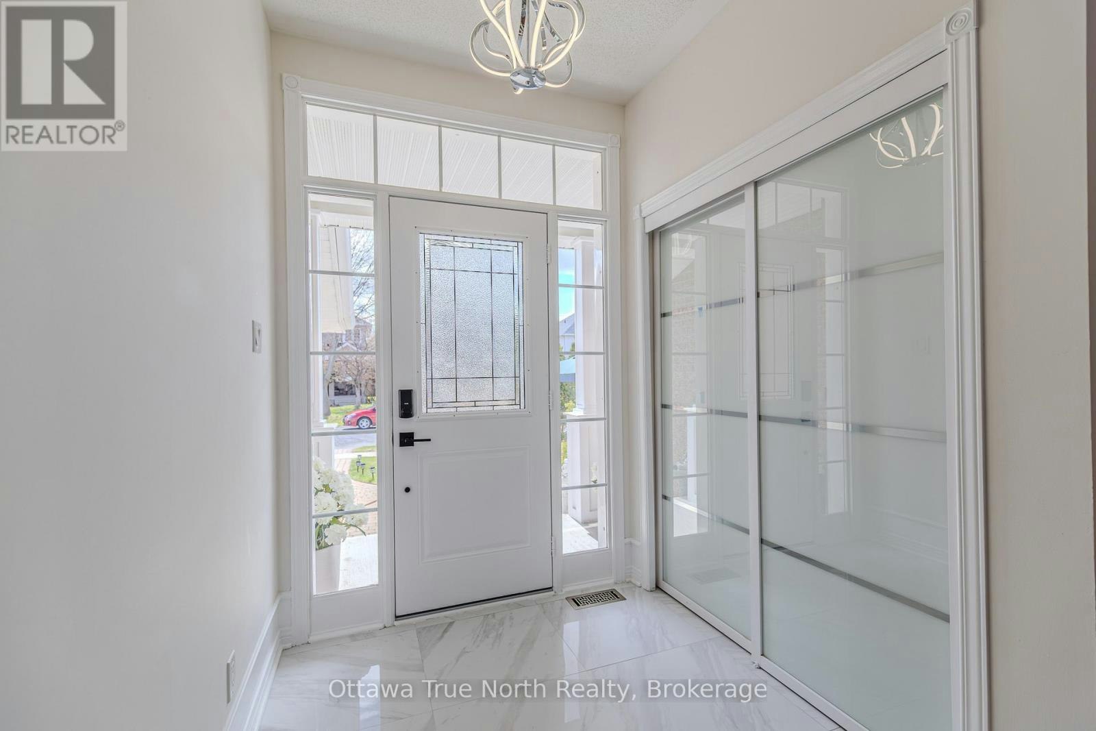 19 Black Tern Crescent, Ottawa, ON, K2M 2Z4 - 3