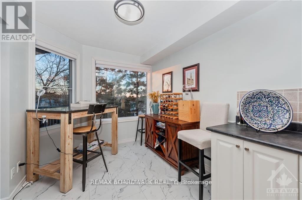 1C-121 Robson Court, Ottawa, ON, K2K 2W1 - 11