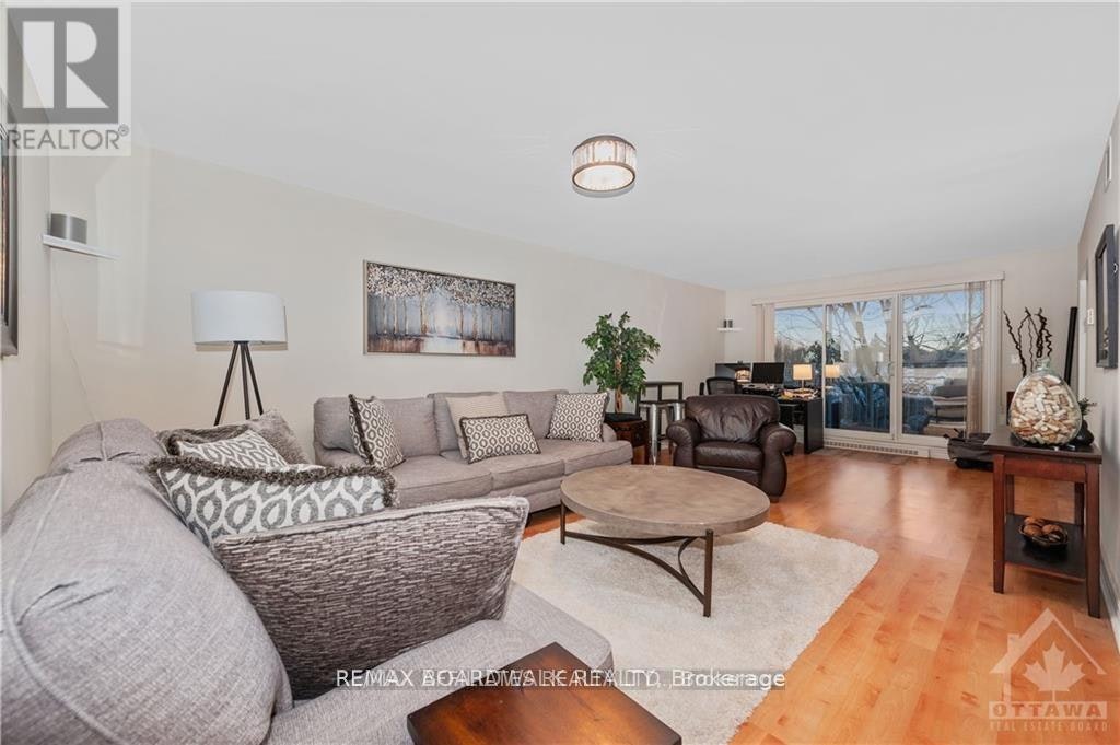 1C-121 Robson Court, Ottawa, ON, K2K 2W1 - 7