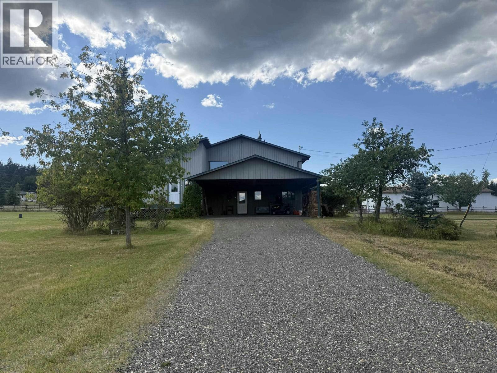 2644 Selkirk Road, Williams Lake, BC, V2G 4W9