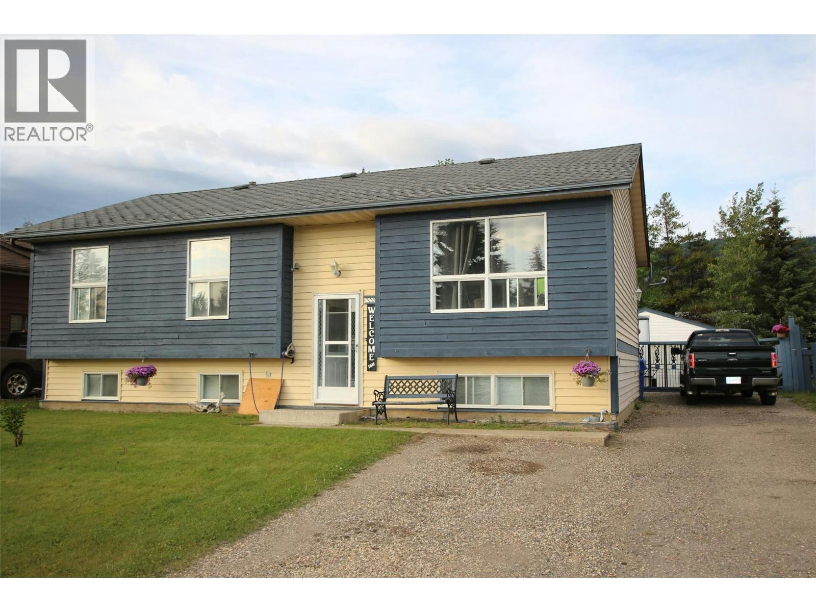 119 Spruce Avenue, Tumbler Ridge, BC, V0C 2W0