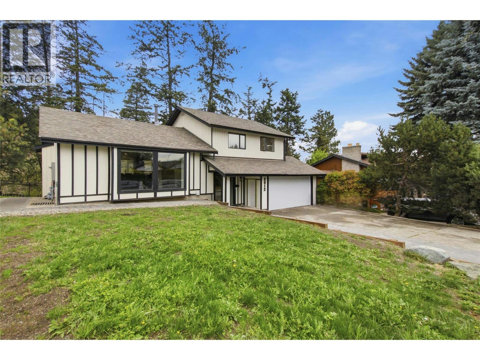 2012 Sifton Avenue, Kamloops, BC, V1S 1A9