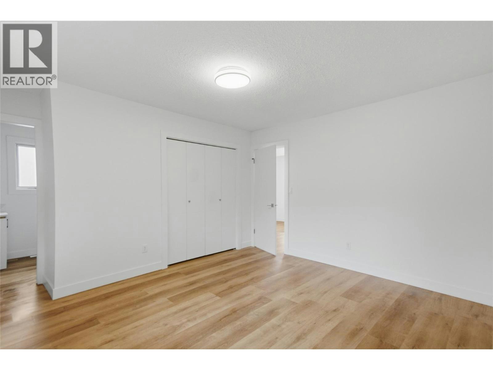 2012 Sifton Avenue, Kamloops, BC, V1S 1A9 - 37