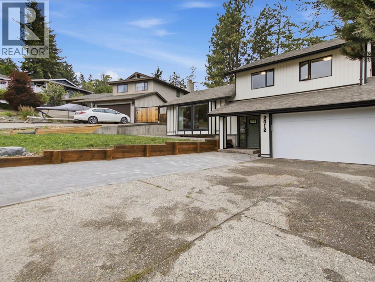 2012 Sifton Avenue, Kamloops, BC, V1S 1A9 - 3